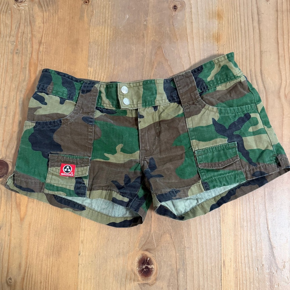 Molecule Womens Camo Cargo Shorts Low Rise Woodland Camouflage Mini Size Medium